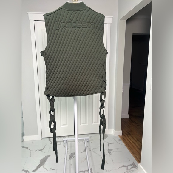Louis Vuitton Virgil Abloh Multi 3D Pocket Utility Vest Men Size XL - Picture 13 of 17